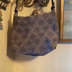 Dooney And Bourke Purse