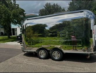 Airstream coffee and ice cream trailer
