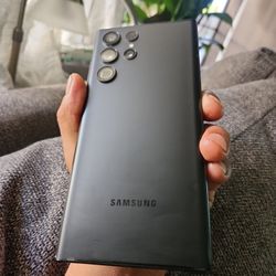 Samsung Galaxy S22 Ultra 