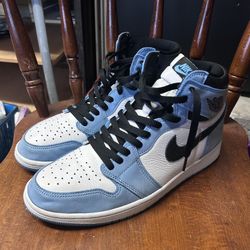 Air Jordan 1 University 