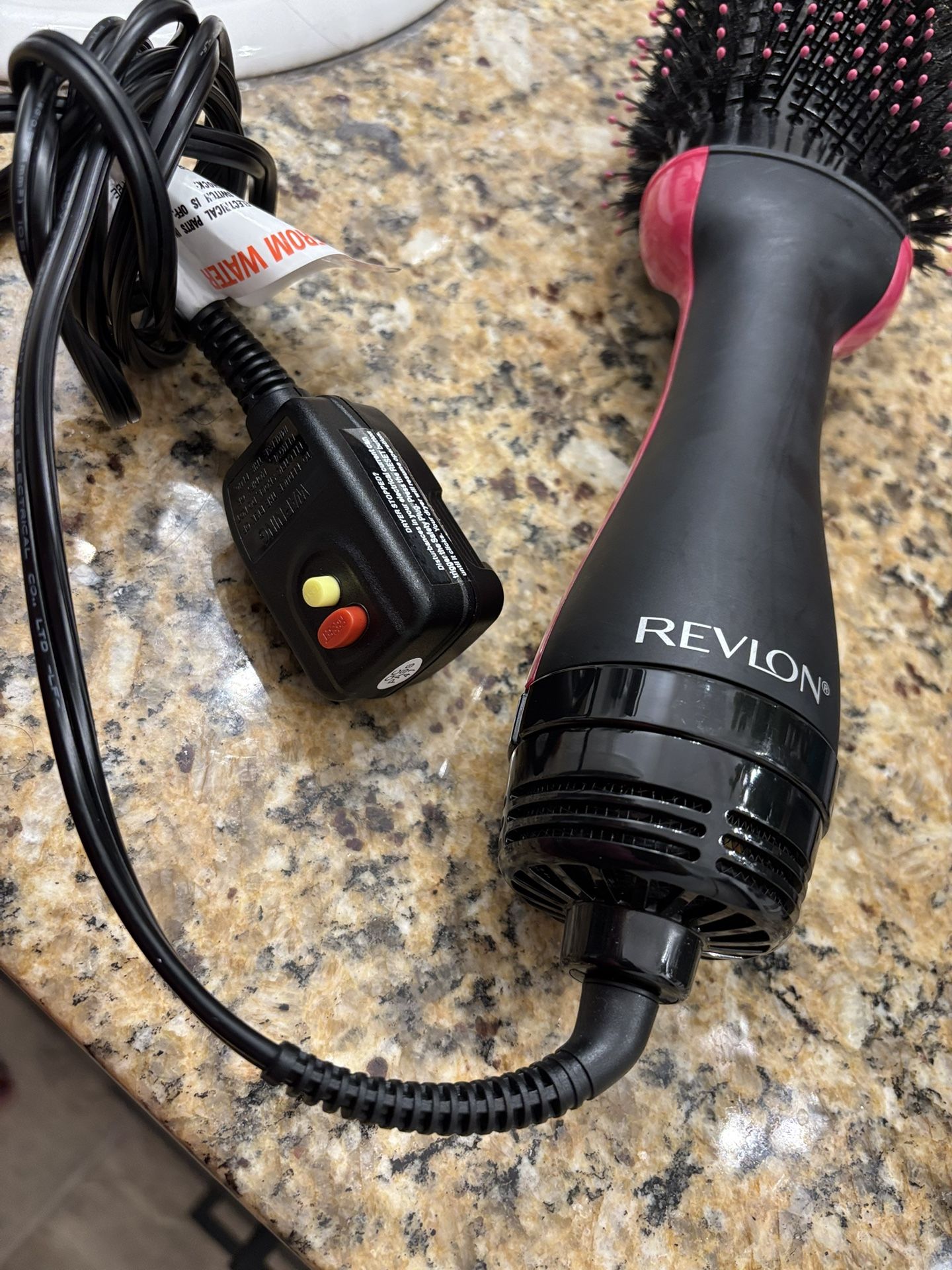 Revlon Hair Dryer And Volumizer Hot Air Brush And Curling Iron 