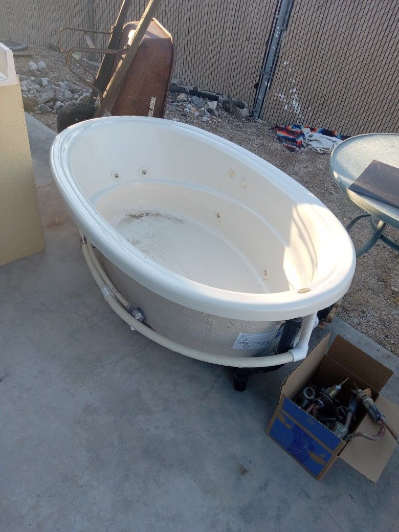 Jacuzzi Garden Tub