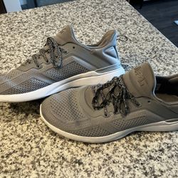 APL Techloom Tracer Sneaker - Regular Retail $280