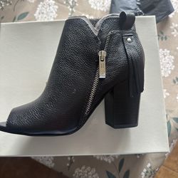 Marc Fisher Black booty heels