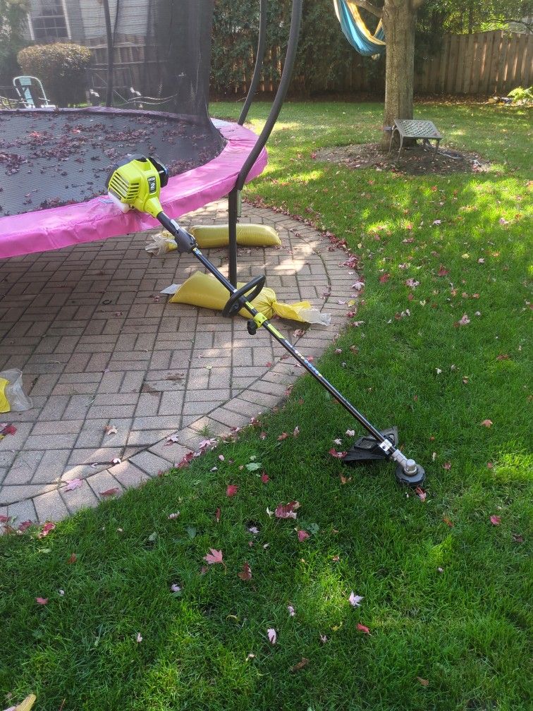 Ryobi Trimmer