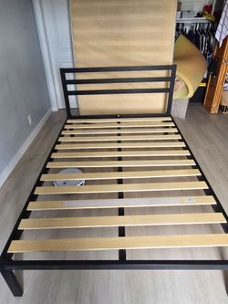 Full Size Bed Frame – Black Metal & Wood Slats