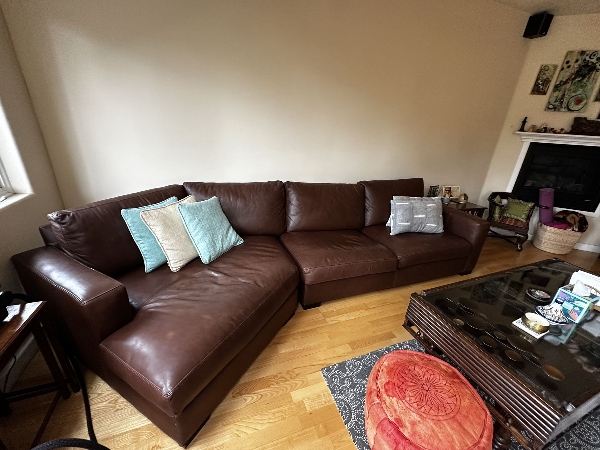 Designer-quality leather sectional from Room & Board β genuine comfort, real leather, unbeatable value.