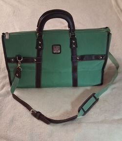 NINE WEST OVERNIGHT BAG NEW