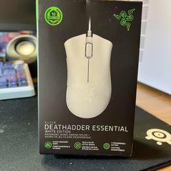 Razer DeathAdder Essential Gaming Mouse: 6400 DPI Optical Sensor - 5 Programmable Buttons - Mechanical Switches - Rubber Side Grips - Mercury White
