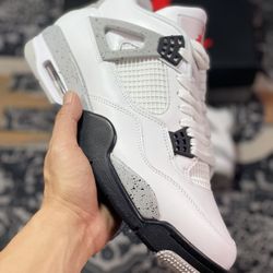 Air Jordan 4 Retro OG 'White Cement'