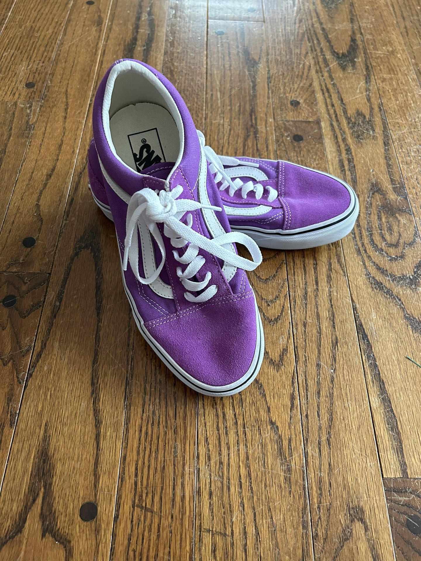 Nice Gently Used 1 Time Vans Size 6.5 Off The Wall Old Skool Purple Shoes