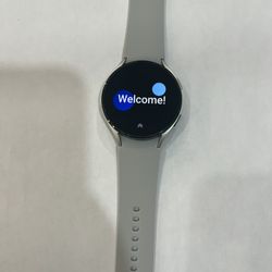 Samsung Galaxy Watch 4 44mm SM-R870