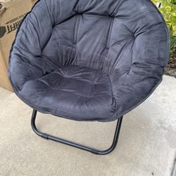 New Saucer Chair Comfy for Bedroom Dorm Living Room Reading - Faux Fur Round Chair for Teens with Folding Metal Frame (Black,23.6"×22"×29.5")