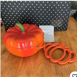 New- Techniques Orange Cast Iron 3-Quart Dutch Oven With Rivit And Lid