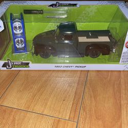 Jada toys 1953 Chevy pickup just trucks