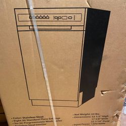 EdgeStar 18-in Front Control Built-in Dishwasher ( Stainless Steel ) ENERGY STAR 52-Decibel Standard Sound Level