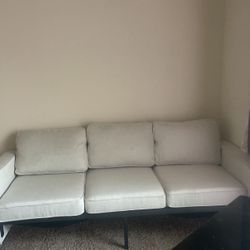 3 Seats Confortabil Fabric Cover Sofa New Excelent Condition Not Any Spots Or Rips Not Any Pets În The House  Coffee Table Adițional $50 