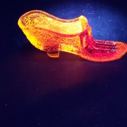 Beautiful Vintage Amberina Kanawha "Daisy & Button" Glass Slipper 