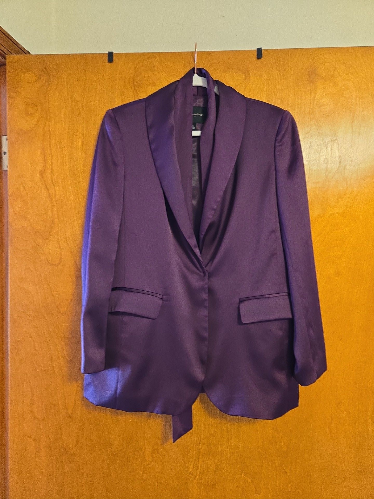 Banana Republic Satin Blazer Size 8