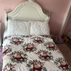 princess set ecerything included! 
