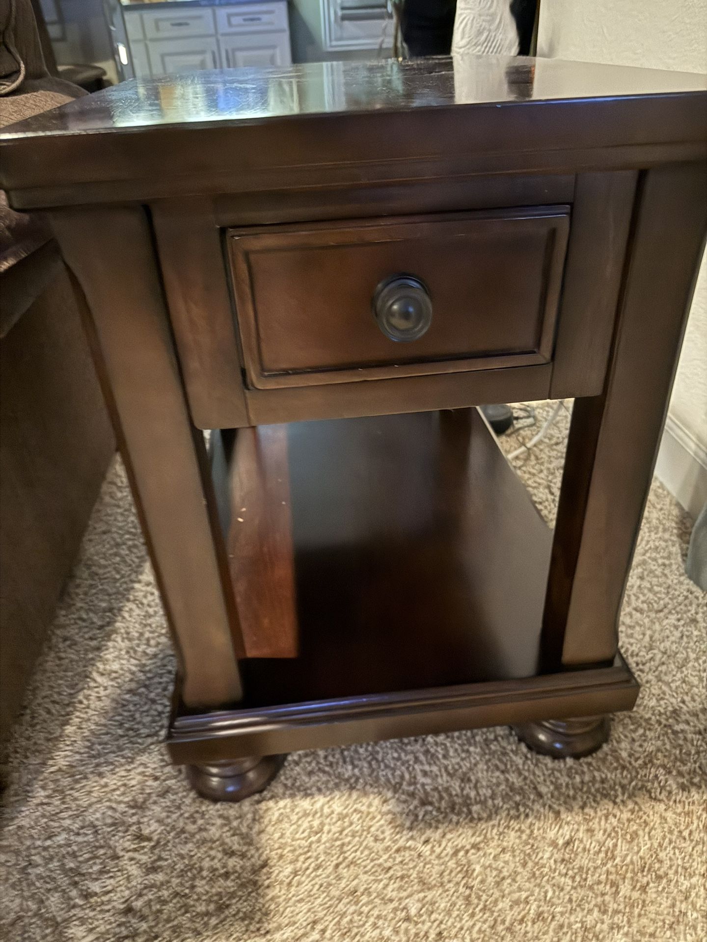 coffee table and end table