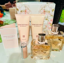 Givenchy Irresistible Women’s Perfume Set plus More - New - Retails for $250+