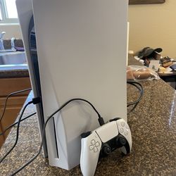 Ps5 disc version with controller