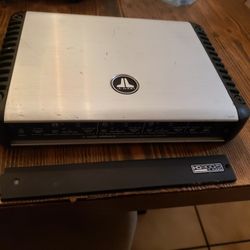 JL AUDIO HD 900/5 AMPLIFIER 