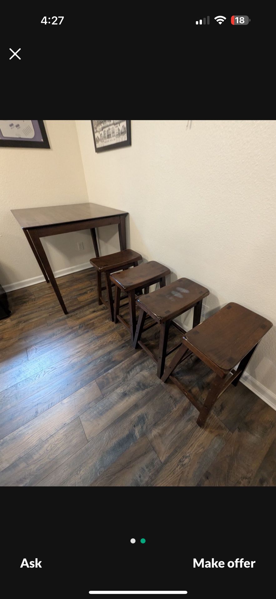 Table/4 Stools