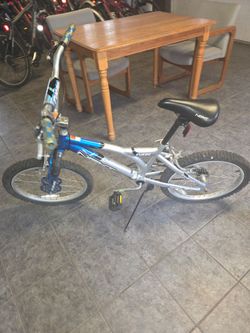 Kids bike
