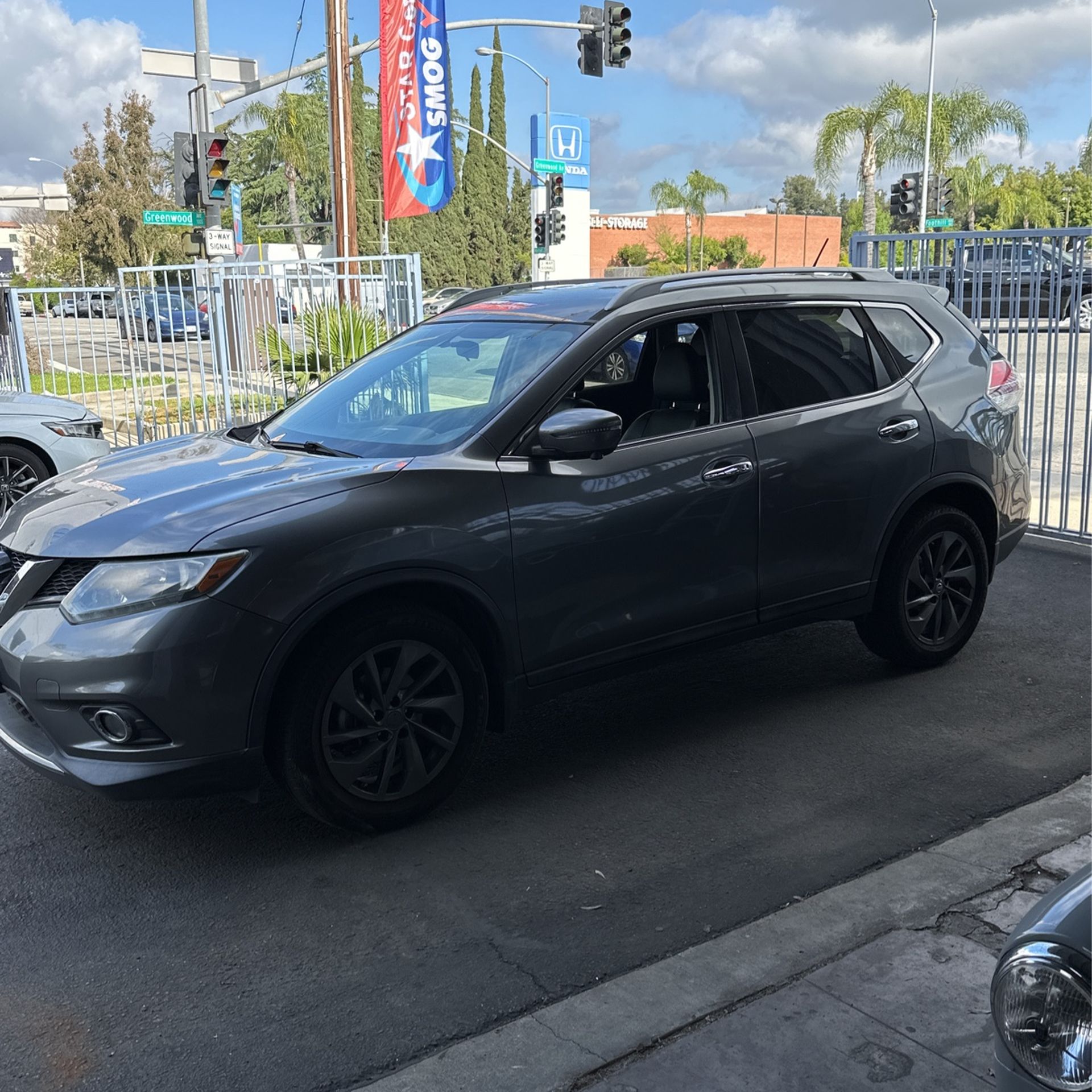 2016 Nissan Rogue