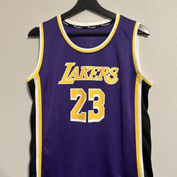Los Angeles Lakers LeBron James Jersey