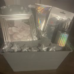 Bath And Body Works Platinum Valentines Day Gift Basket 