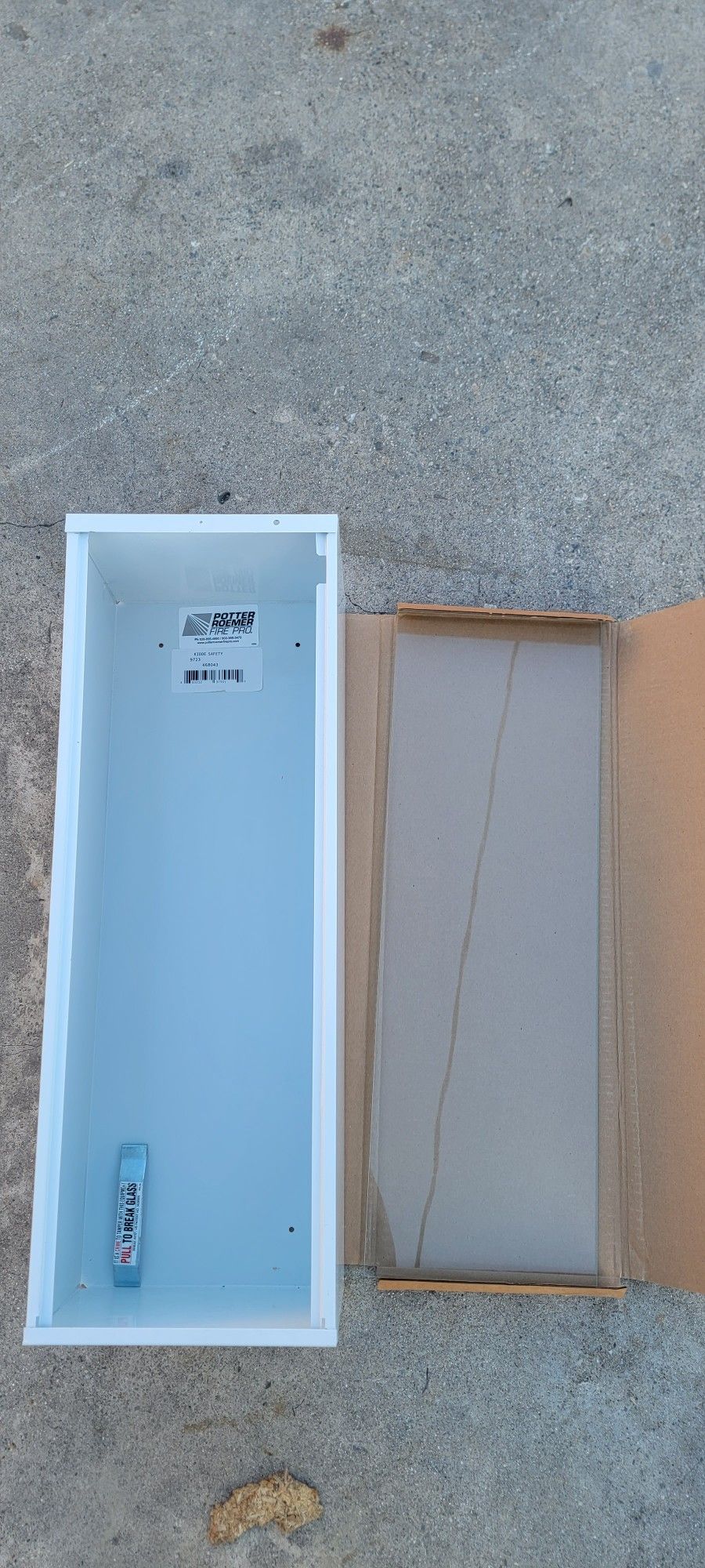 Fire Hydrated Wall Cabin 