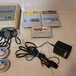 Super Nintendo Console Bundle 6 Games Controllers Nintendo Super Famicom SNES JP Tested
