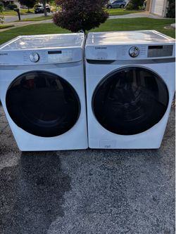 Samsung washer and gas dryer set