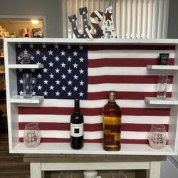 Patriotic Drink Shelf 