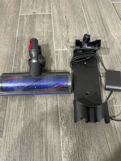 Dyson vacuum parts. V7, v8