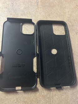 IPhone 14+ OtterBox Commuter