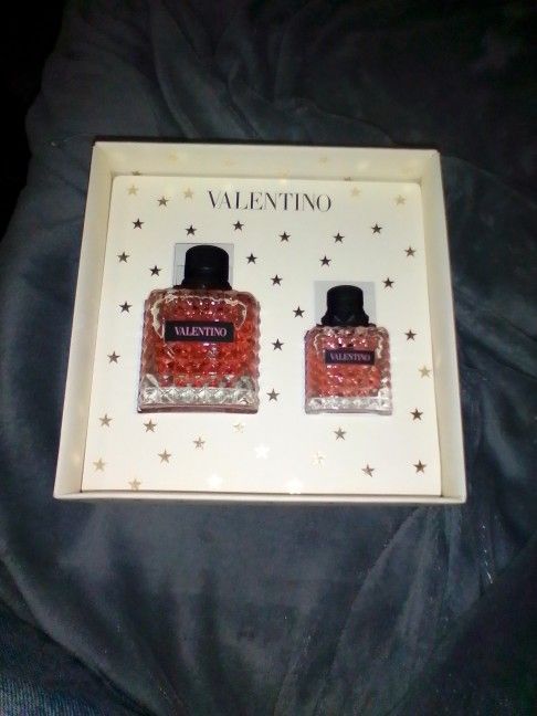 Valentino Perfume 