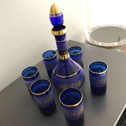 Bar decanter blue glass w/gold trim