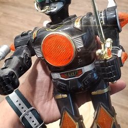 2 Vintage toy robots....