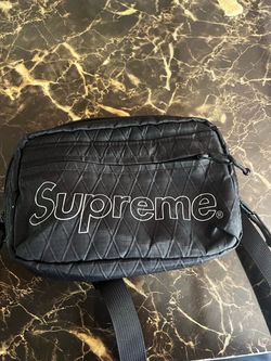 Supreme Shoulder bag