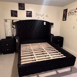 Black Velvet King Bed