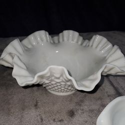 Vintage Fenton Hobnail Bowl - Vintage White Hobnail Ruffled Edge Bowl  - Fenton Fruit Bowl - Fenton Milk Glass - Milk Glass Bowl