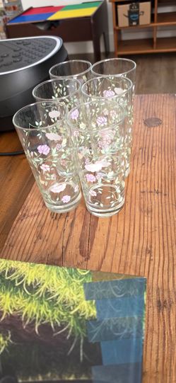 Set of 6 Vintage Floral Glasses