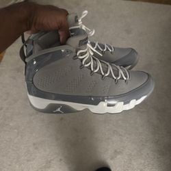 Cool Grey 9s 