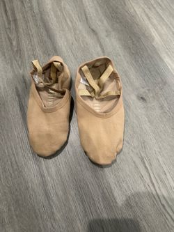 Ballet shoes- canvas, tan