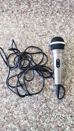 Microphone