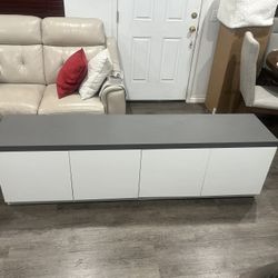 Beautiful Tv/Console Stand With Storage Space 